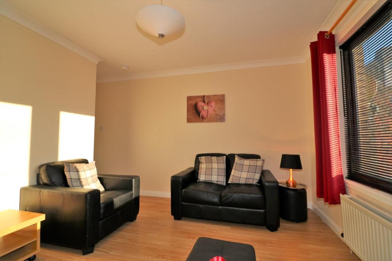 Signature - Strath View Apartment Motherwell Extérieur photo